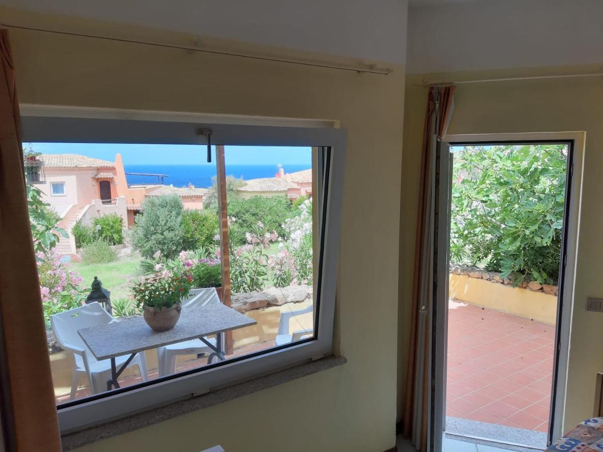 Appartamento Panoramico Calarossa Sardegna อิโซลา โรสซา ภายนอก รูปภาพ