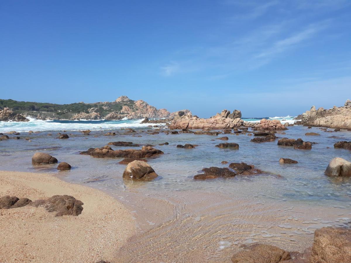 Appartamento Panoramico Calarossa Sardegna อิโซลา โรสซา ภายนอก รูปภาพ