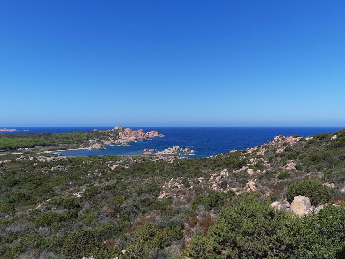 Appartamento Panoramico Calarossa Sardegna อิโซลา โรสซา ภายนอก รูปภาพ